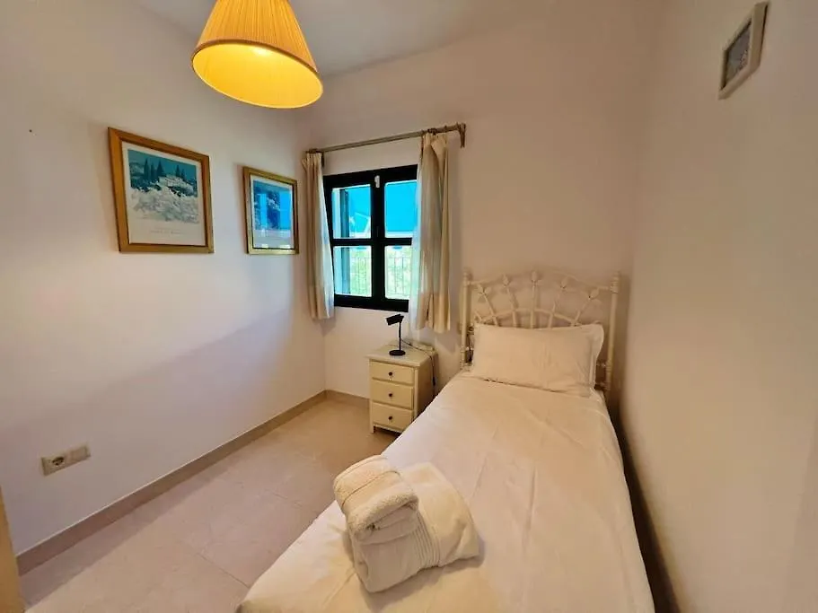 Nuevo Y Exclusivo Atico De Playa Lägenhet Fuengirola
